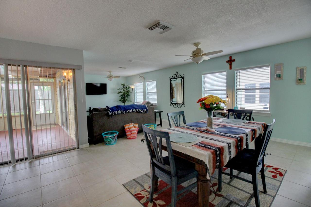 Charming 2Br Near University, Beach & Attractions Galveston Ngoại thất bức ảnh